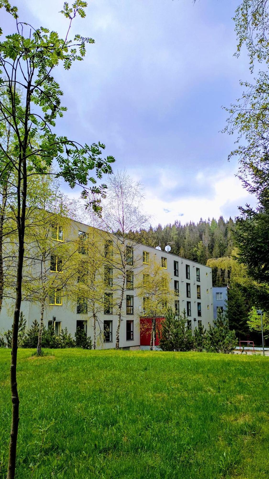 Plne Vybaveny Apartman Pod Mumlavskym Vodopadem, Zahrada S Ohnistem, Idealni Vychozi Bod Pro Turistiku, U Cesty Na Hrebeny, Kousek Do Centra, Absolutni Klid, Vybaveny I Pro Deti, Wellness A Fitko Naproti ハルラホフ エクステリア 写真