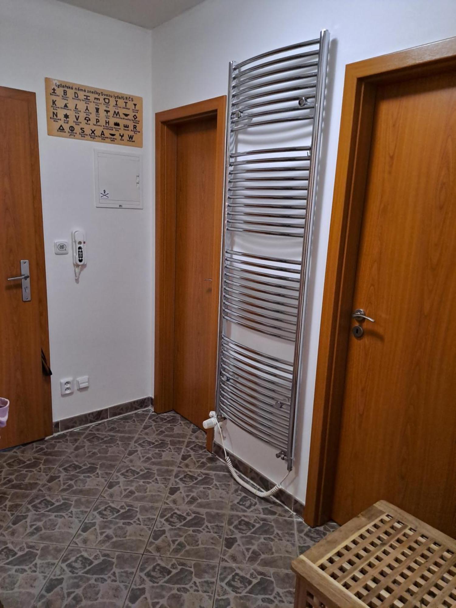 Plne Vybaveny Apartman Pod Mumlavskym Vodopadem, Zahrada S Ohnistem, Idealni Vychozi Bod Pro Turistiku, U Cesty Na Hrebeny, Kousek Do Centra, Absolutni Klid, Vybaveny I Pro Deti, Wellness A Fitko Naproti ハルラホフ エクステリア 写真