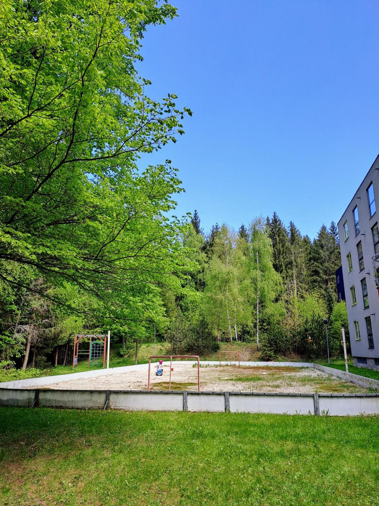 Plne Vybaveny Apartman Pod Mumlavskym Vodopadem, Zahrada S Ohnistem, Idealni Vychozi Bod Pro Turistiku, U Cesty Na Hrebeny, Kousek Do Centra, Absolutni Klid, Vybaveny I Pro Deti, Wellness A Fitko Naproti ハルラホフ エクステリア 写真